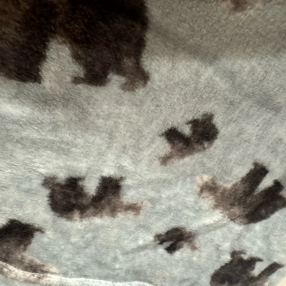 BearPaw Bear Print Cozy Robe - Picture 6 of 6